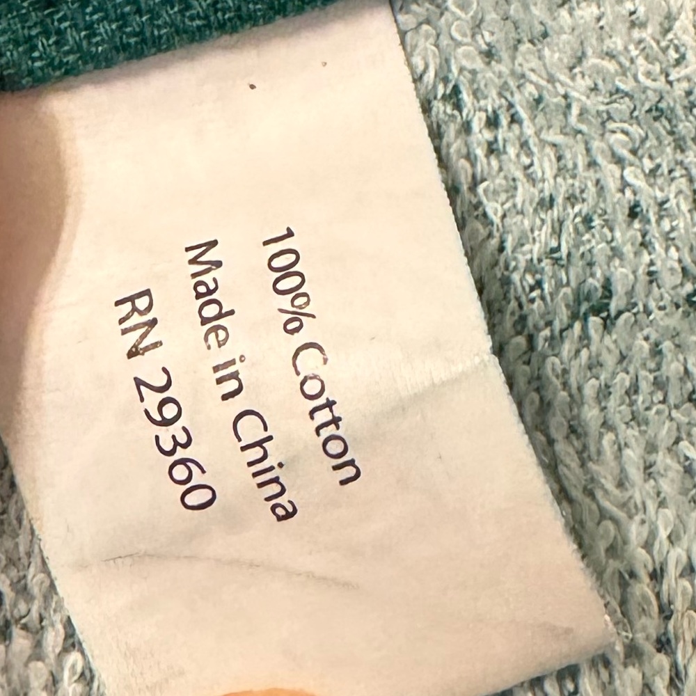 Christmas Towel - Picture 5 of 6